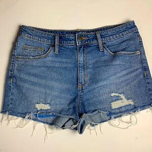 Women’s UNIVERSAL THREADS high rise shortie jean shorts Distressed size 10